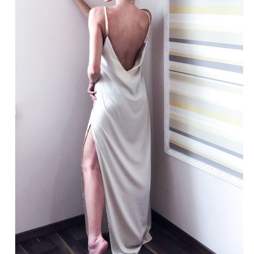 Long Silk Nightgown With Open Back (S)